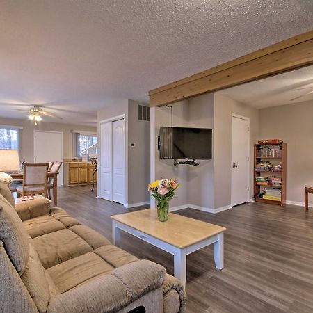 Villa On-The-Water Retreat With Dock Pet Friendly! Lake Ozark Esterno foto