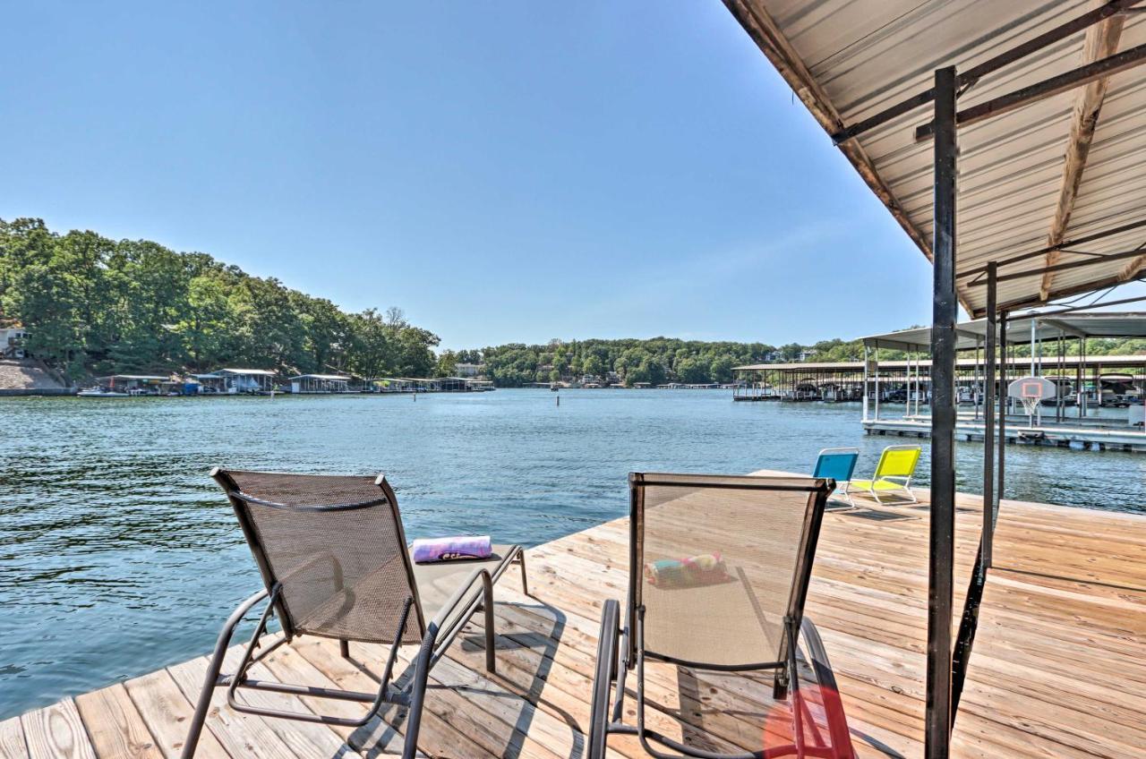 Villa On-The-Water Retreat With Dock Pet Friendly! Lake Ozark Esterno foto
