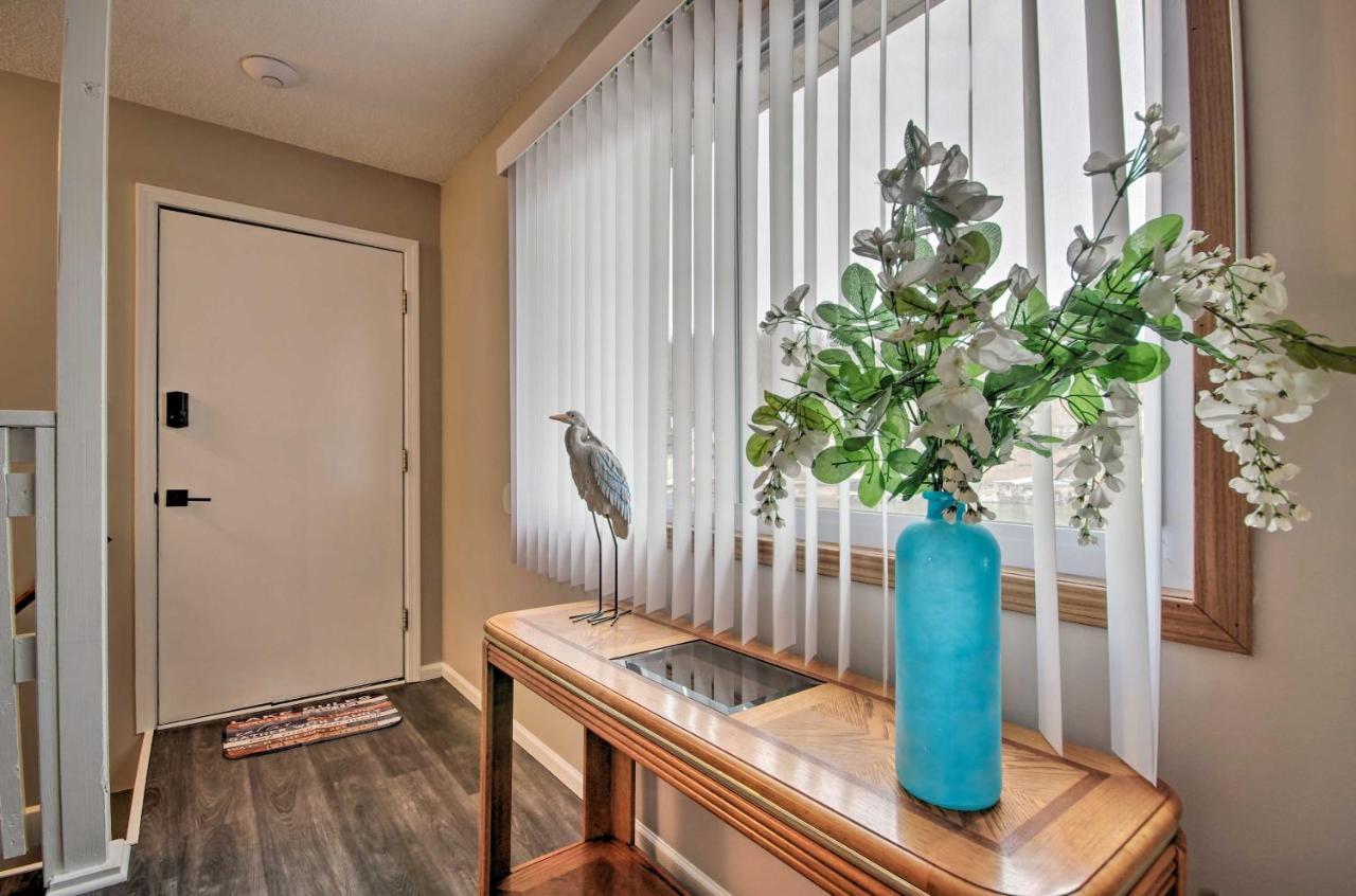 Villa On-The-Water Retreat With Dock Pet Friendly! Lake Ozark Esterno foto